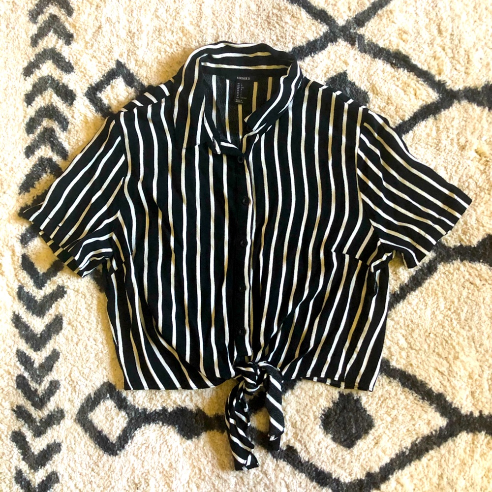 Cropped Button Down